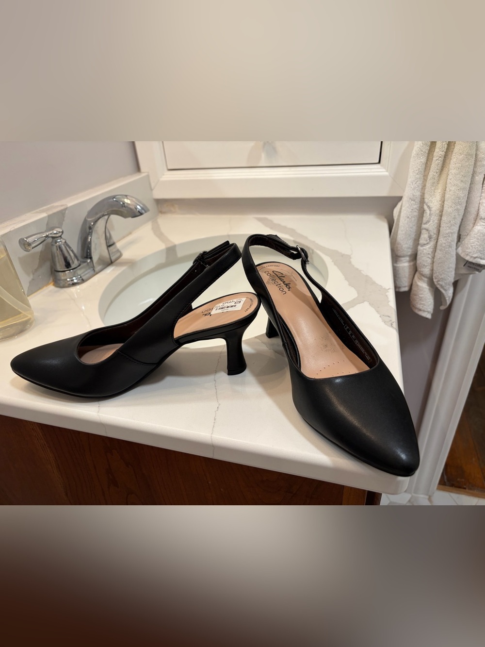 Clarks womens Slingback point Kitten Heel Pumps Kataleyna leather new 3” 8.5 - Picture 4 of 14